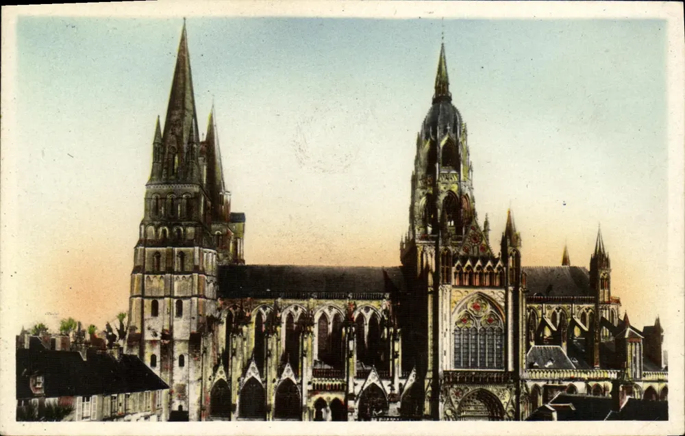 Bayeux — A Catedral — Edição Artística Francesa-Caen - Frente
