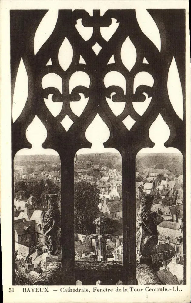 Bayeux — Kathedrale, Fenster der Zentraltürme — L.L. - Vorderseite