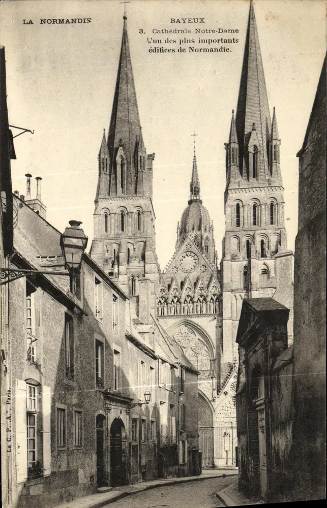 Bayeux — Catedral Nossa Senhora — A CPAPHIL Paris, n°3 - Frente