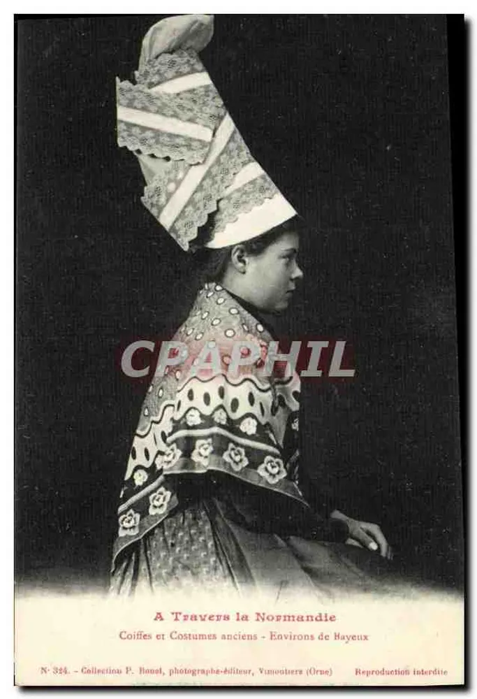 Alte Hüte und Kleidung - Umgebung von Hayeux — Sammlung P. Bonal, Fotograf-Verleger, Vimoutiers (Orne) - Vorderseite