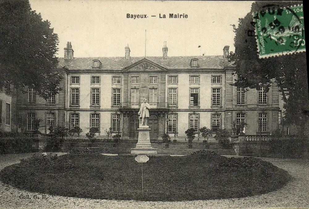 Bayeux — A Prefeitura — Coll. G. B. - Frente