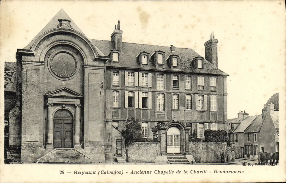 Bayeux (Calvados) — Ehemalige Kapelle der Caritas - Gendarmerie — B. P. J. Paris - Vorderseite