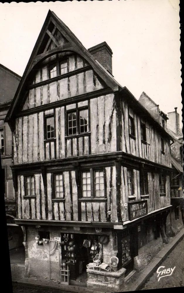 BAYEUX — Ecke der Straßen Saint-Martin und Franche: Altes Haus (15. Jahrhundert) — Éditions Gaby - Vorderseite