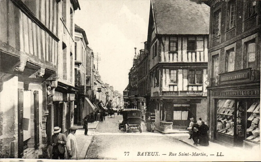 Bayeux — Rue Saint-Martin — LL. — Joseph Marie - Frente
