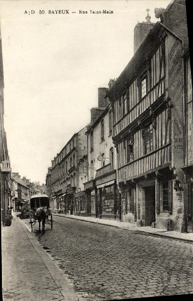 Bayeux — Rue Saint-Malo — A.D. 59 - Frente