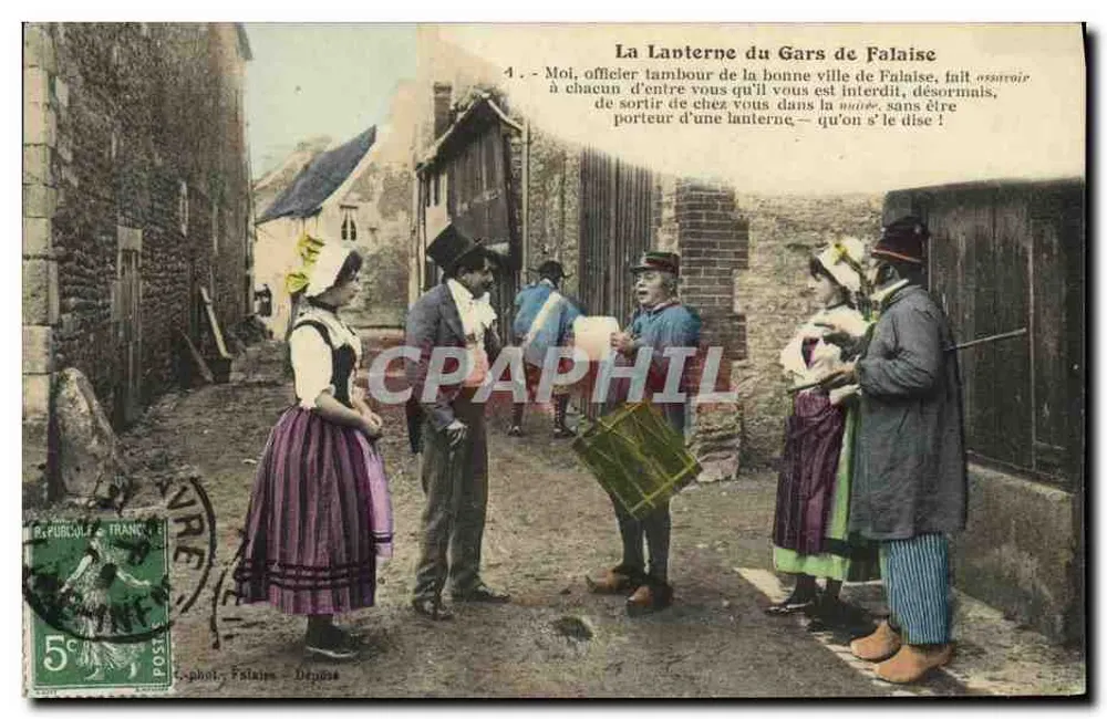 Die Laterne des Mannes aus Falaise — Straßenszene mit kostümierten Personen — C. phot. Falaise - Depois - Vorderseite