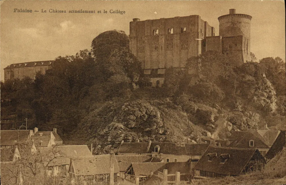 Falaise — Der Schloss heute und das College — Edit. Borey, Falaise - Vorderseite