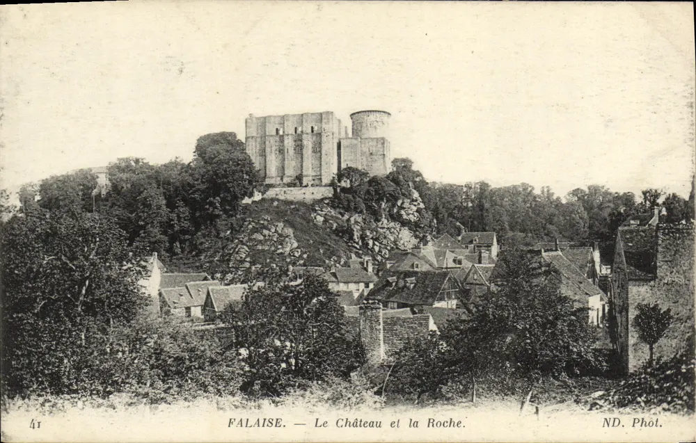 Falaise — O Castelo e a Rocha — ND. Fot. - Frente
