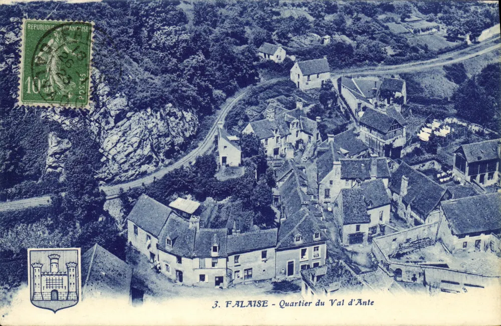 Falaise - Bairro do Val d'Ante — vista aérea — editor Arnaud e Sozais, n°3 - Frente