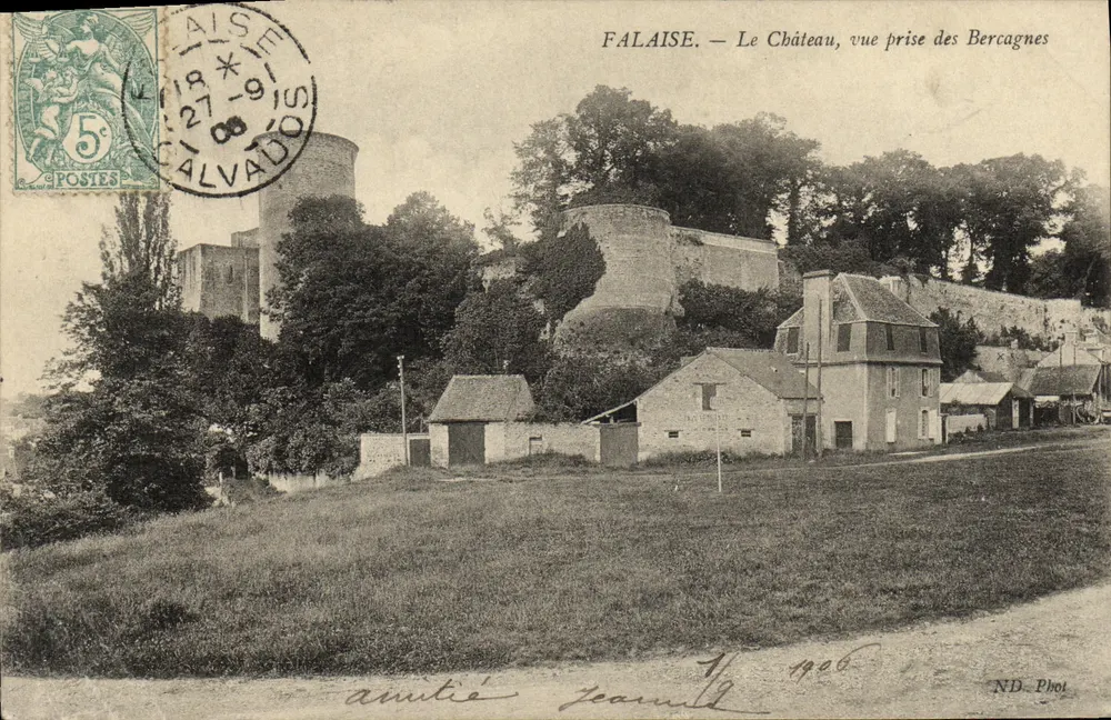 FALAISE — Das Schloss, Ansicht vom Bercagnes — ND. Phot, Nr. 1906 - Vorderseite