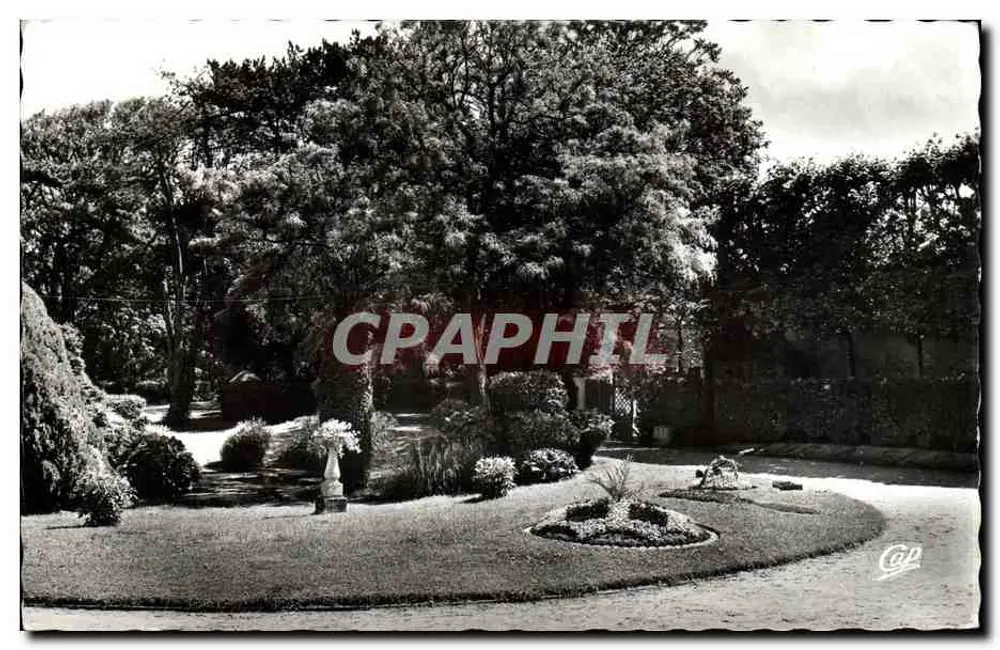 Luc-sur-Mer — Der Park des Rathauses — Cie des Arts Photomécaniques, Paris - Vorderseite