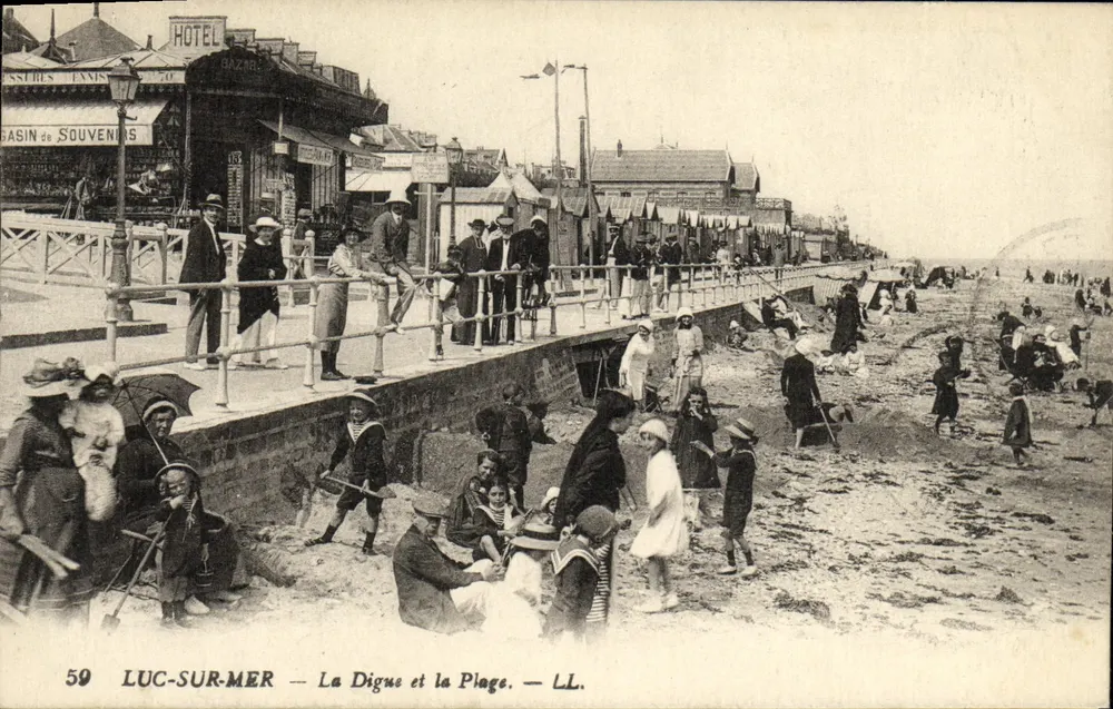 Luc-sur-Mer — A Digue e a Praia — LL. — N° 59 - Frente