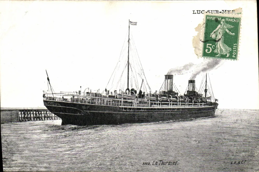 La Touraine — Dampfschiff in Luc-sur-Mer — Verlag L.V.C. Nr. 1022 - Vorderseite