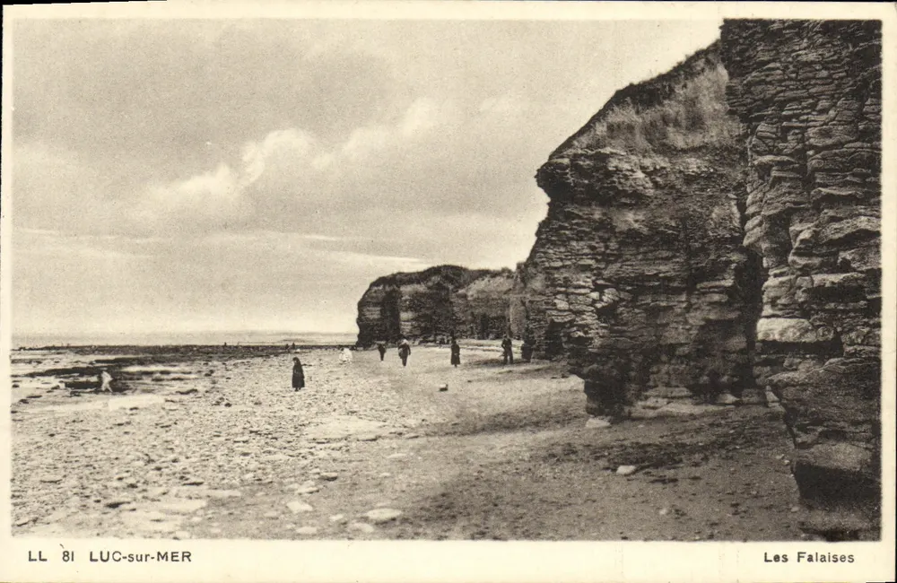 Luc-sur-Mer — As Falésias — LL 81 - Frente