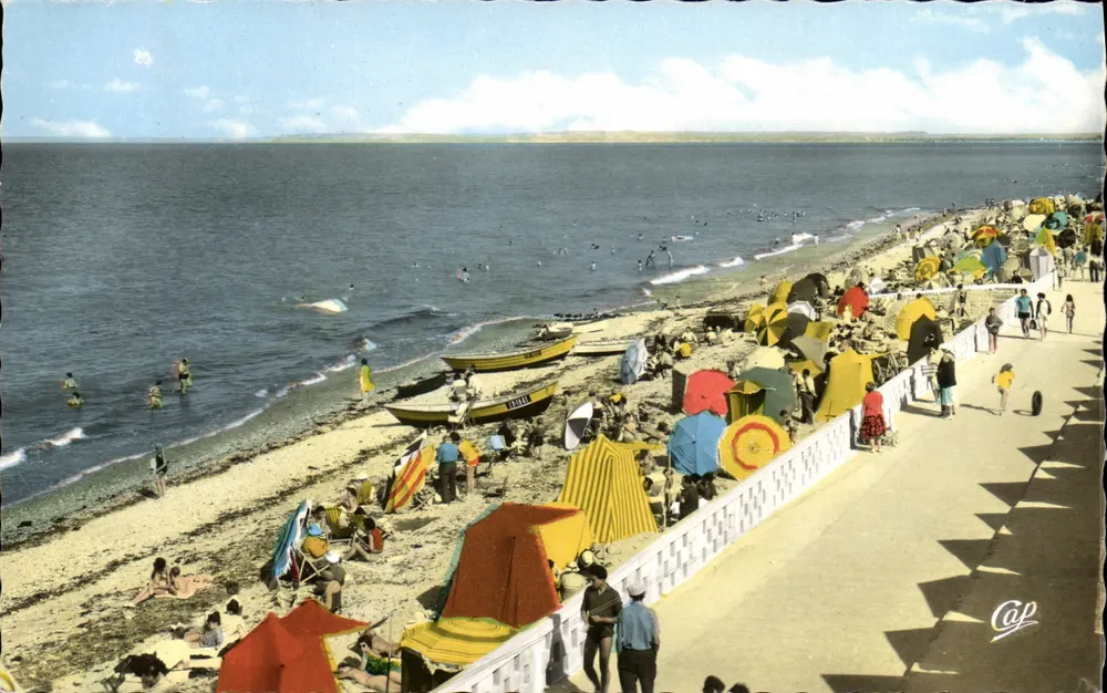 LUC-sur-MER — La Plage all'Orario del Bagno — Cie des Arts Photomécaniques, Paris - Recto