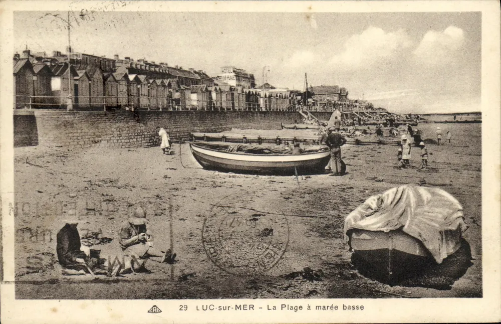 LUC-sur-MER — La Plage à marée basse — éditeur A.R.B. n°29 - Frente