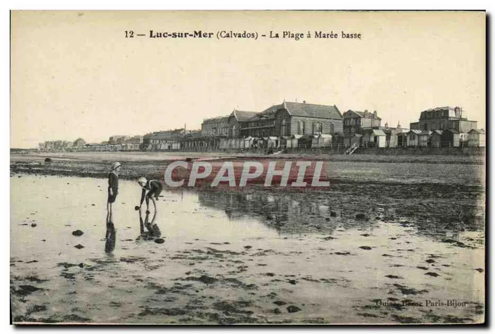 Luc-sur-Mer (Calvados) — A Praia com Maré Baixa — Guiaze-Basse Paris-Bijou n°12 - Frente