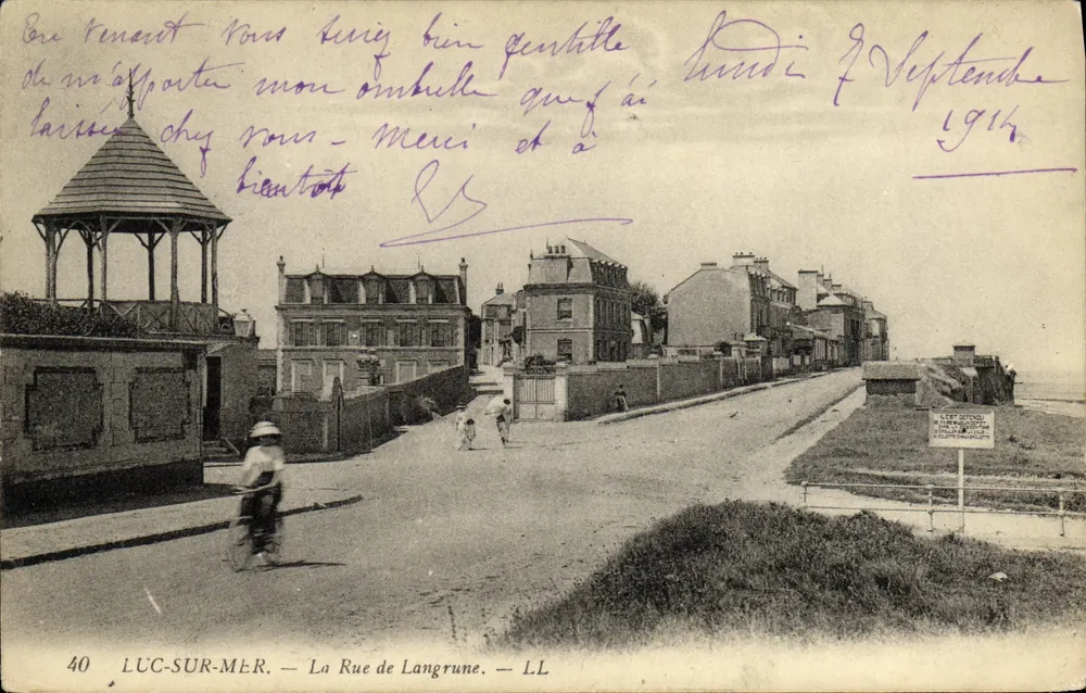 Luc-sur-Mer — A Rue de Langrune — LL, n°40 - Frente