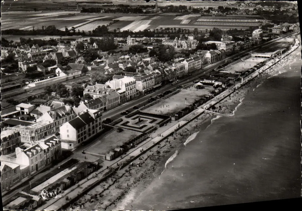 Luc-sur-Mer — Luftaufnahme 1942 — Gedenkstätte des Landungsunternehmens — Éditions Macron - Vorderseite