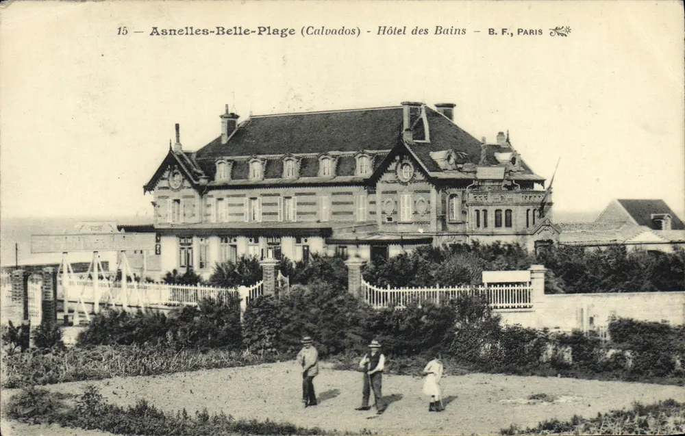 Asnelles-Belle-Plage (Calvados) — Hôtel des Bains — B.F., PARIS - Recto
