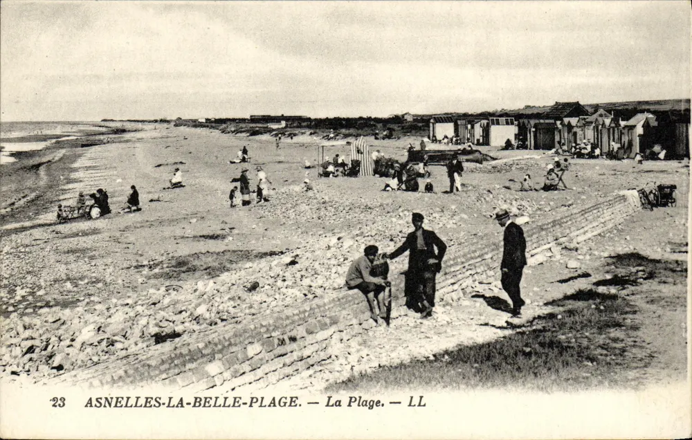 Asnelles-la-Belle-Plage — A Praia — LL - Frente