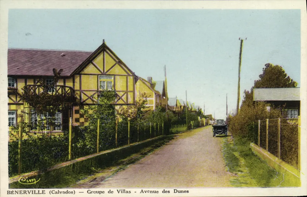 BÉNERVILLE (Calvados) — Groupe de Villas — Avenue des Dunes - Recto