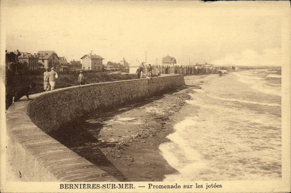 Bernières-sur-Mer — Passeio nas pontas - Frente