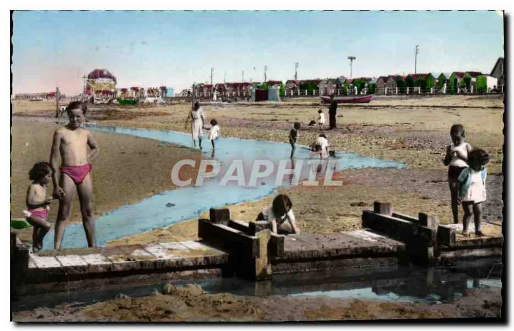 Bernières-sur-Mer — Panoramablick auf den Strand bei Ebbe — Édition Rouilleaux - Vorderseite