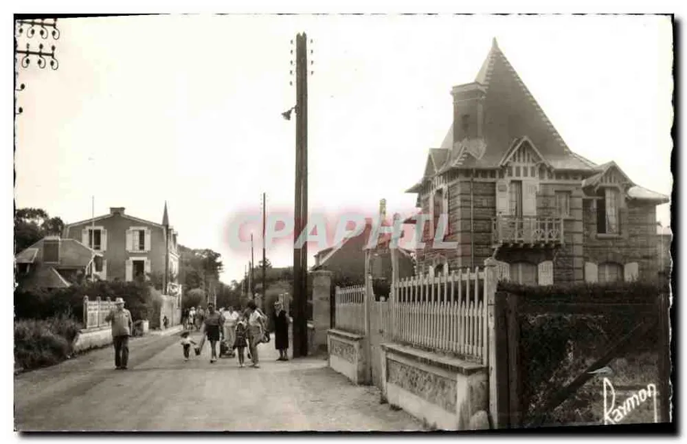 Bernières-sur-Mer — Avenida dos Omnes — Editor Raymond - Frente