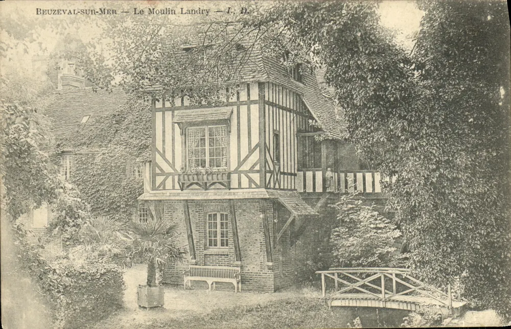 Beuzeval-sur-Mer — O Moulin Landry — I. D. - Frente