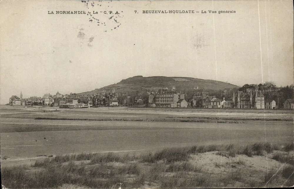 Beuzeval-Houlgate — Vue générale — éditeur C.P.A. n°7 - Frente