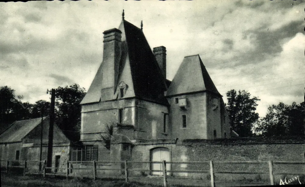 Castelo de Bieville — vista geral — Alain - Frente
