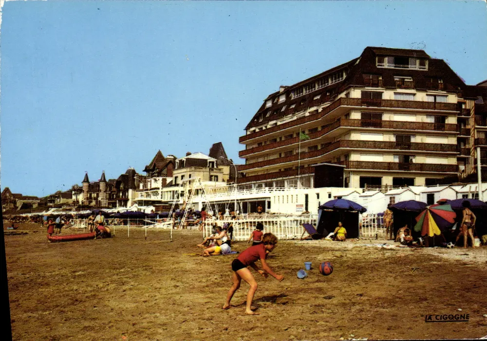Blonville-sur-Mer — Spiel am Strand — Editions 'LA CIGOGNE' - Vorderseite