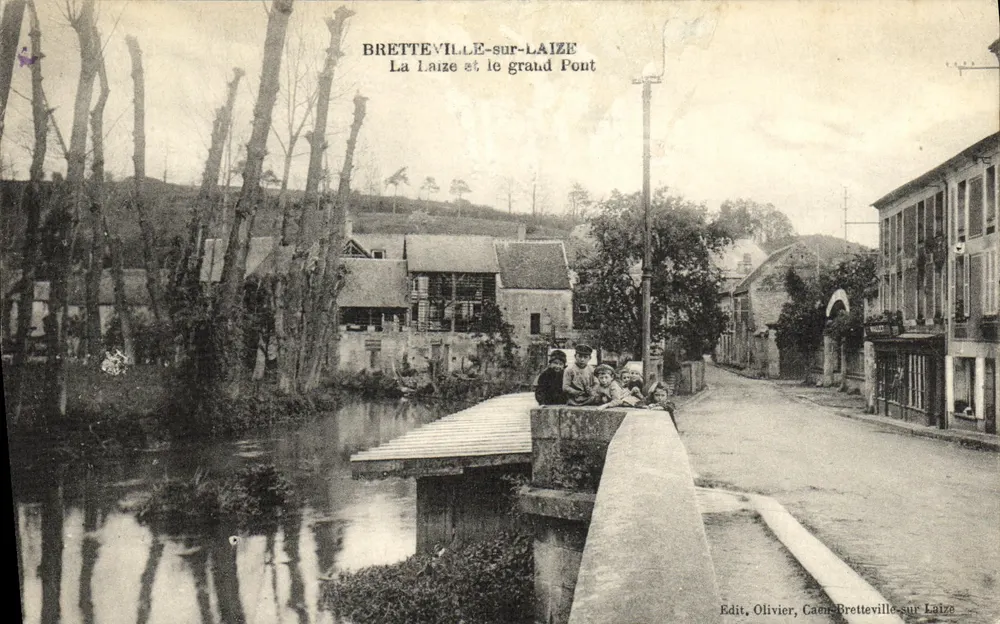 Bretteville-sur-Laize — La Laize und der große Brücke — Verlag Olivier, Caen - Vorderseite