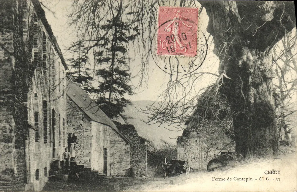 Fazenda de Cantepie — Clécy — C. C. - 57 - Frente