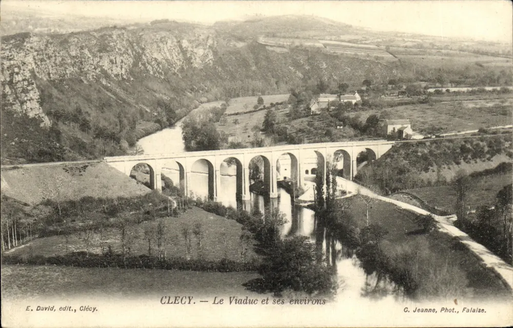 Clécy — O Viaduto e seus arredores — E. David, editor, Clécy - Frente