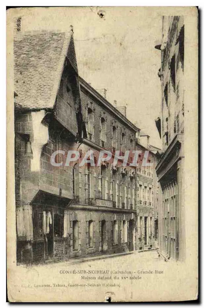 Conde-sur-Noireau (Calvados) - Hauptstraße - Haus aus dem 15. Jahrhundert - Vorderseite