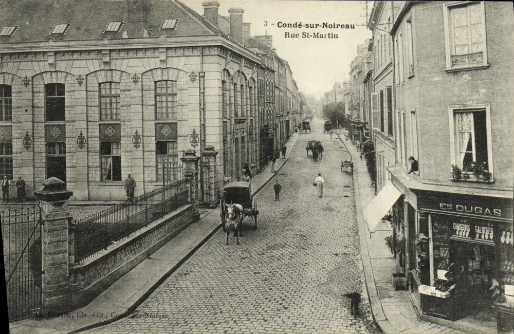 Condé-sur-Noireau — Rue Saint-Martin — Librairie Berlin, Verlag Condé-sur-Noireau - Vorderseite