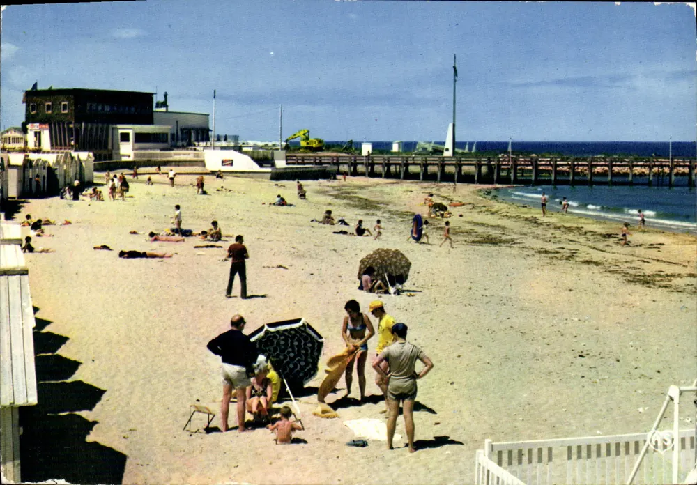 Courselle-sur-Mer — A Praia — Artaud Frères, Nantes-Carquefou - Frente