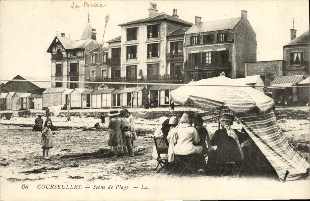 COURSEULLES — Cena de Praia — LL - Frente