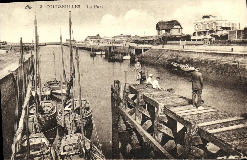 COURSEULLES - O Porto — n°8 - Frente