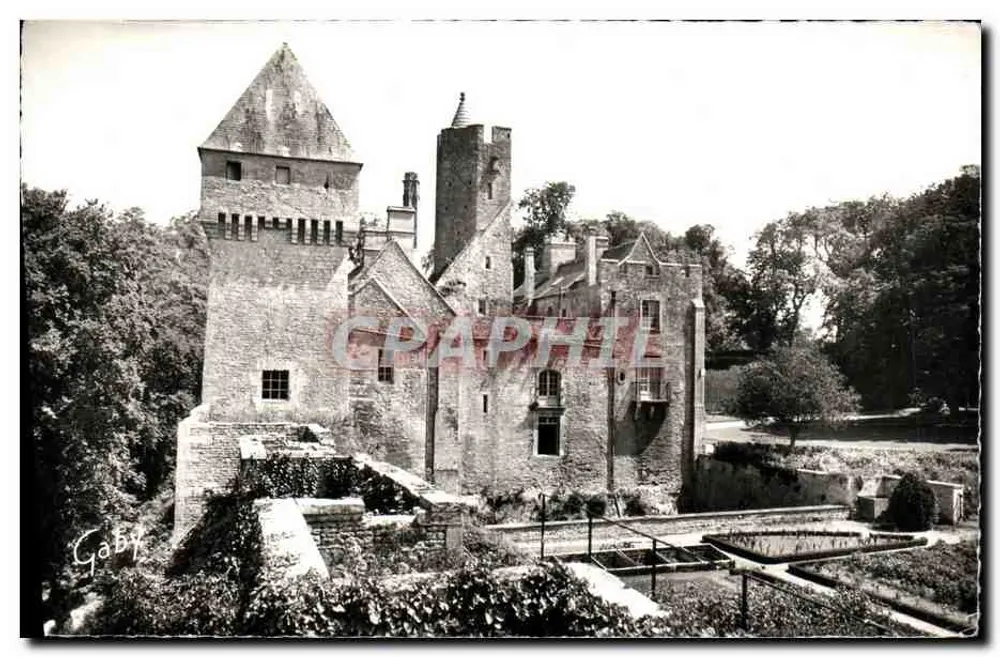 Creully (Calvados) — Das Schloss, die Mauern und die Gärten — Éditions Gaby - Vorderseite