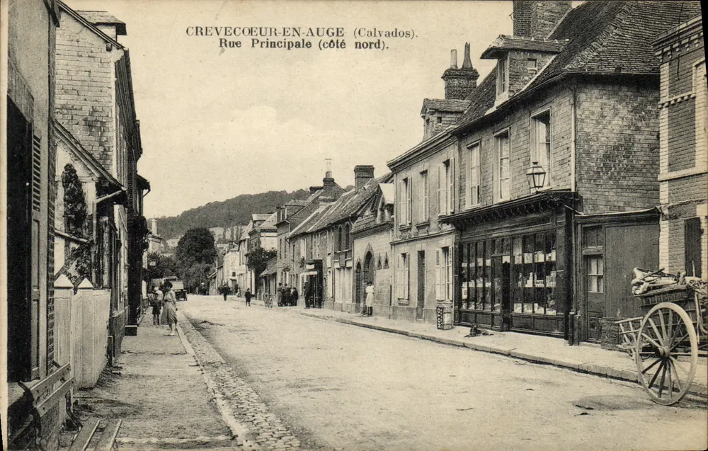 Crèvecoeur-en-Auge (Calvados) — Hauptstraße (nördliche Seite) — Neurubin Frères, Paris - Vorderseite