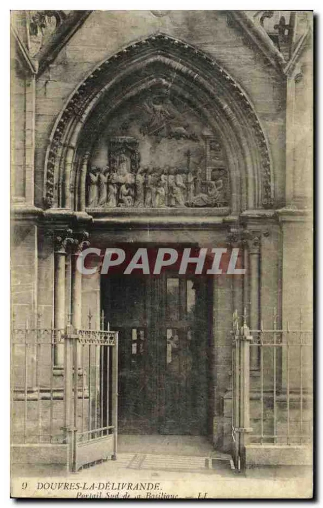 Douvres-la-Délivrande — Südportal der Basilika — LL - Vorderseite