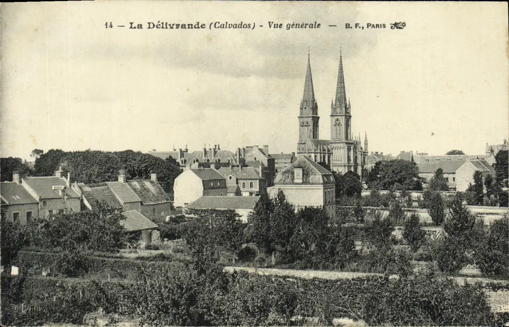 La Délivrande (Calvados) — Vista geral — B.F., PARIS - Frente