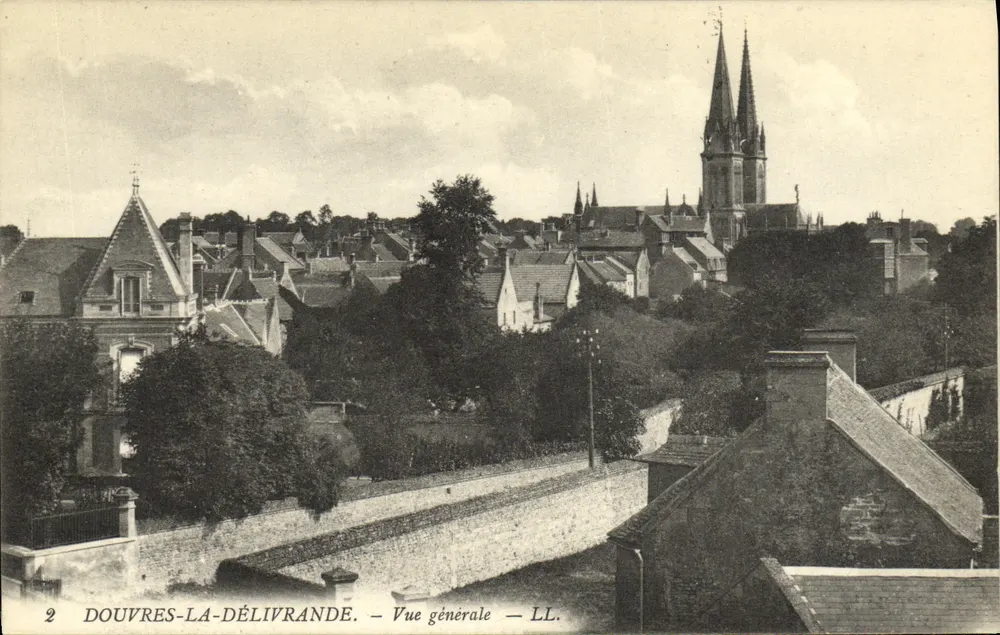 Douvres-la-Délivrande — Algemene uitzicht — LL. - Voorkant