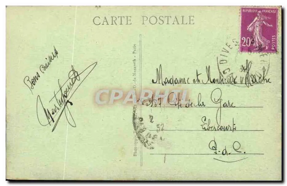 Dive-sur-Mer — Denkmal und Hotel des Voyageurs — Chavol tabac - Dives - Rückseite