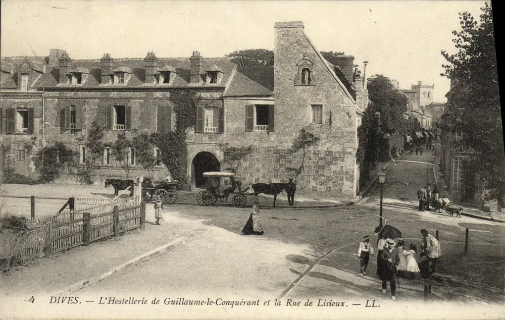 Dives — Die Hostellerie de Guillaume-le-Conquérant und die Rue de Lisieux — LL. - Vorderseite