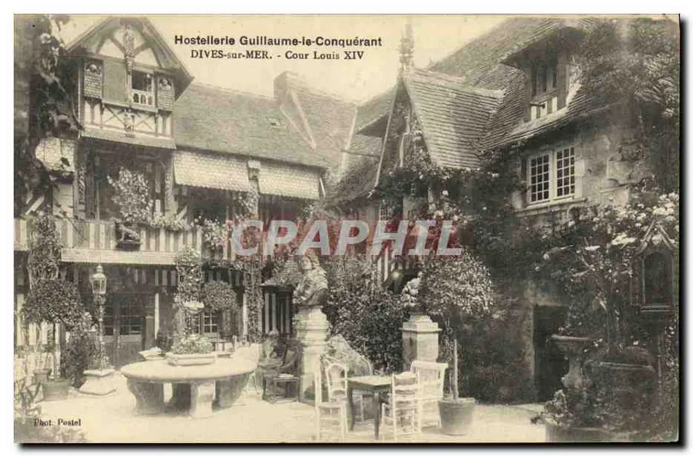 Hostellerie Guillaume-le-Conquérant — Dives-sur-Mer — Cour Louis XIV — Fot. Postel - Vorderseite
