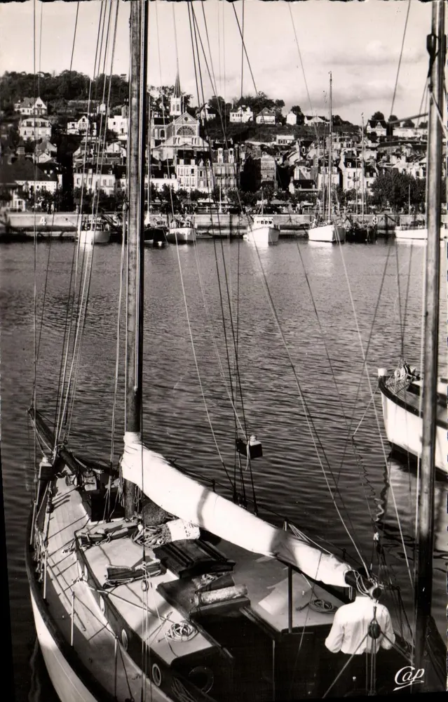 Deauville - Trouville — Der Yacht-Hafen — Cap - Vorderseite